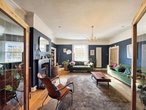 Photo 17- click for photo gallery